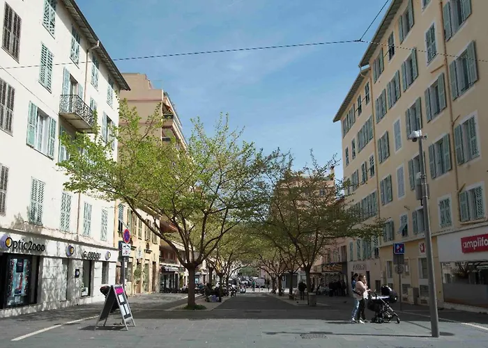 Republique Garibaldi